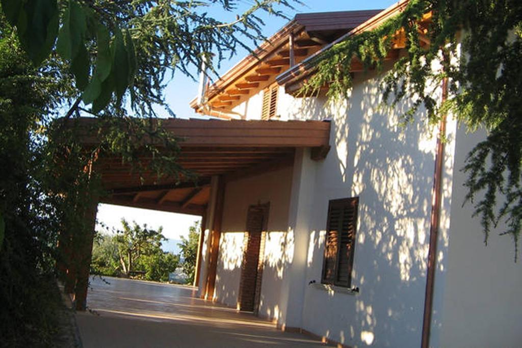 Agriturismo Miracco Atanasio Franco "Il Maniero" Santa Sofia d'Epiro Zewnętrze zdjęcie