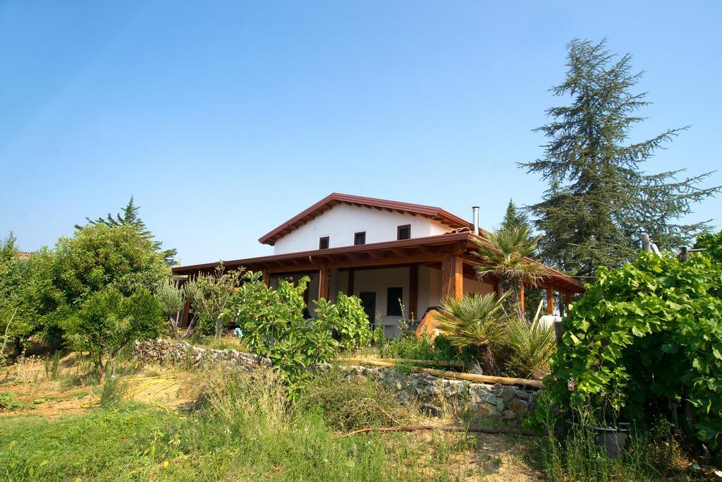 Agriturismo Miracco Atanasio Franco "Il Maniero" Santa Sofia d'Epiro Zewnętrze zdjęcie